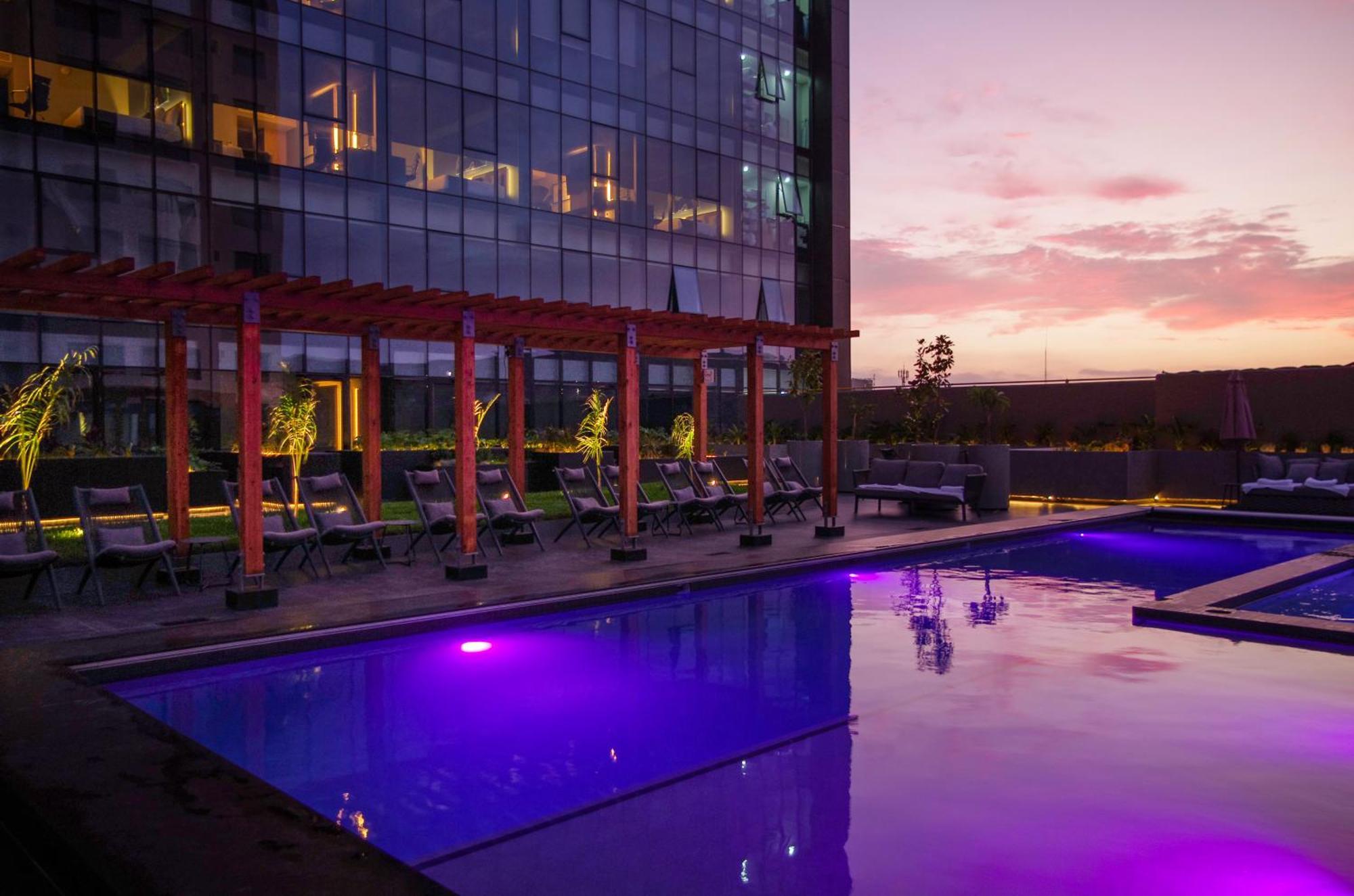 Quartz Hotel & Spa Tijuana Bagian luar foto